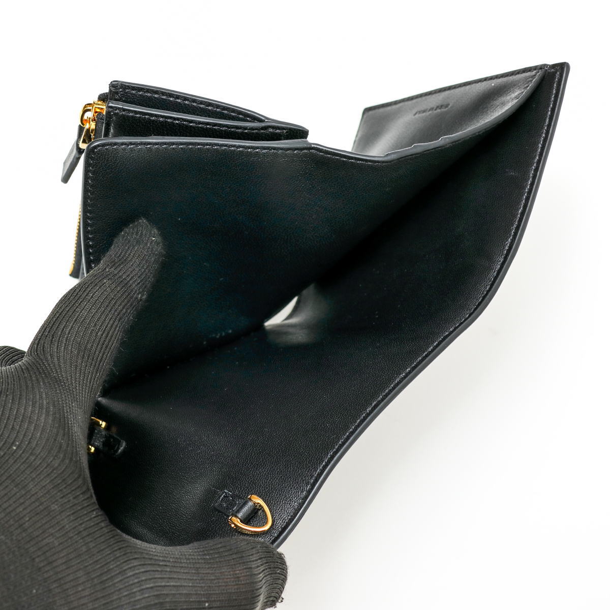 VALENTINO ヴァレンティノ チェーンウォレット 三つ折り 財布 5W2P0AD8MIM カーフ　ブラック 2400486