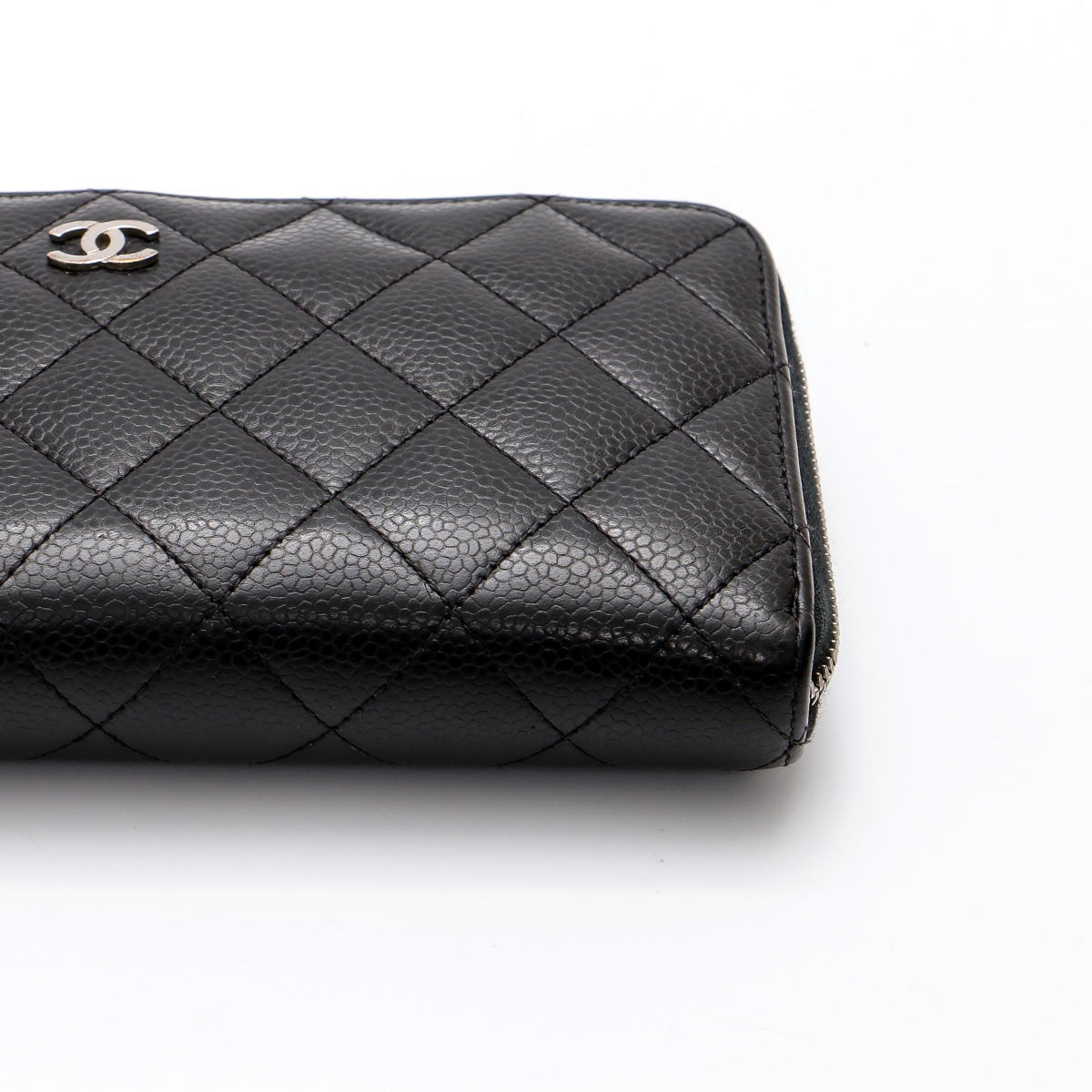 CHANEL シャネル クラシック ロング ジップ ウォレット ラウンドファスナー長財布 AP0242 キャビアスキン　ブラック 2400640