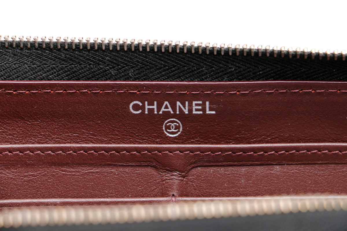 CHANEL シャネル クラシック ロング ジップ ウォレット ラウンドファスナー長財布 AP0242 キャビアスキン　ブラック 2400640