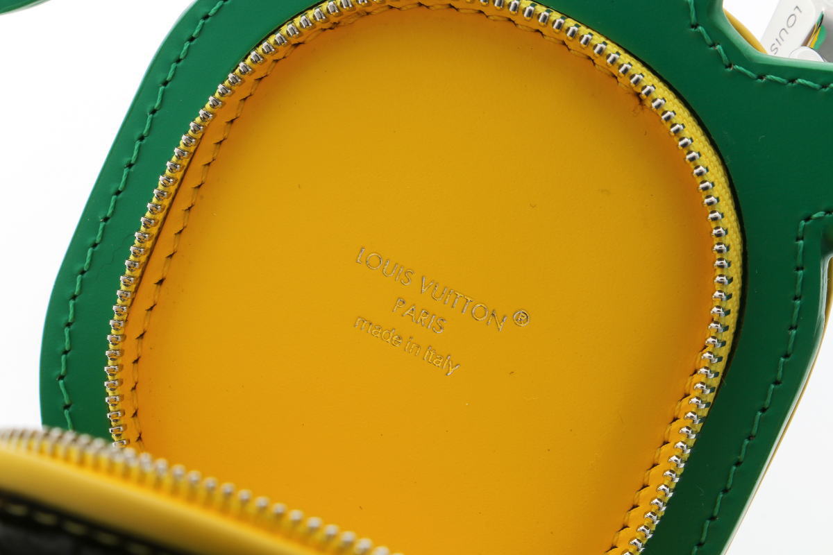 Louis Vuitton ルイヴィトン LV タートル 小物入れ バッグチャーム マルチカラー モノグラム M01471 2400664