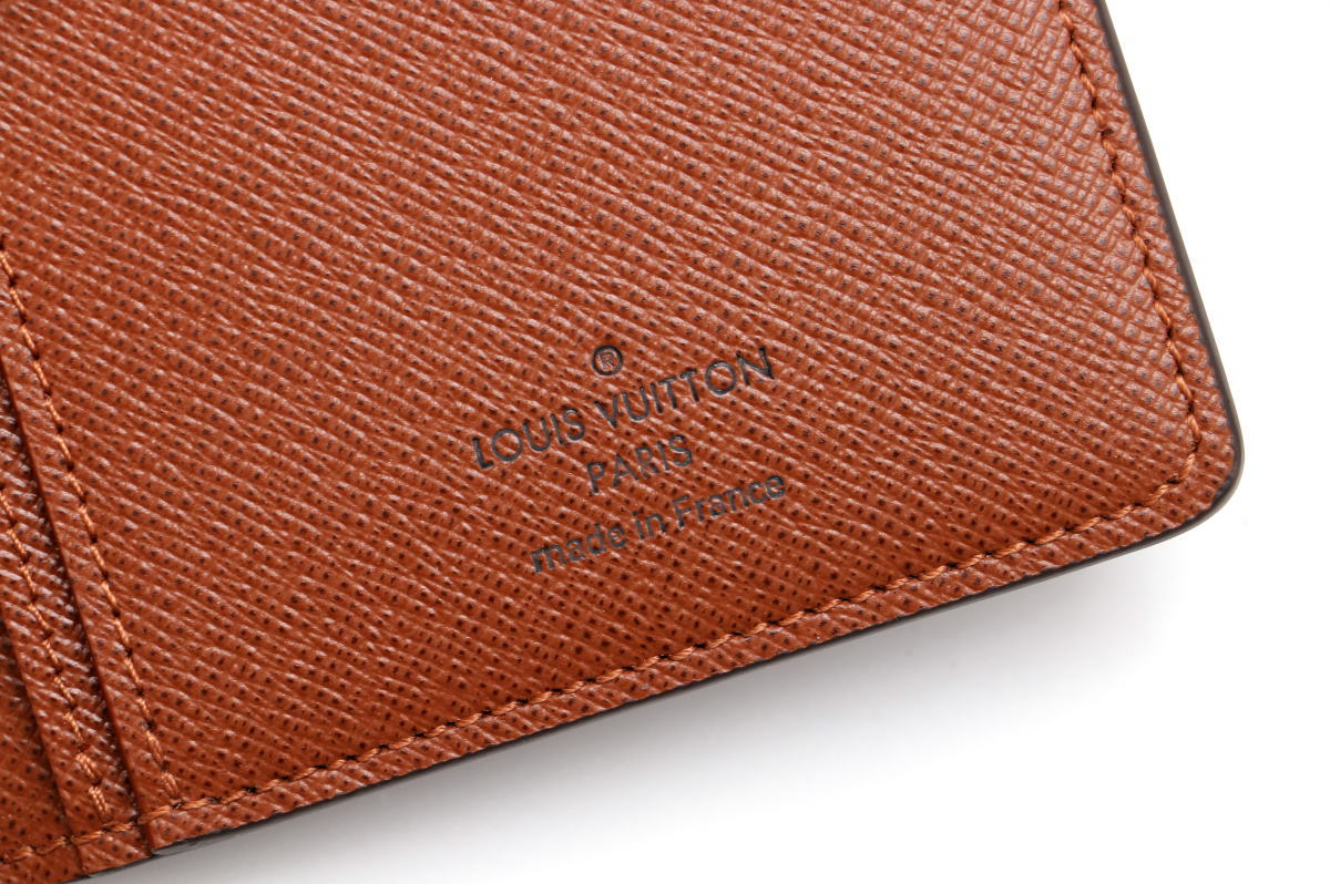 Louis Vuitton ルイヴィトン ポルトフォイユ・ブラザ 二つ折り長財布 M66540 モノグラム　ブラウン 2420145