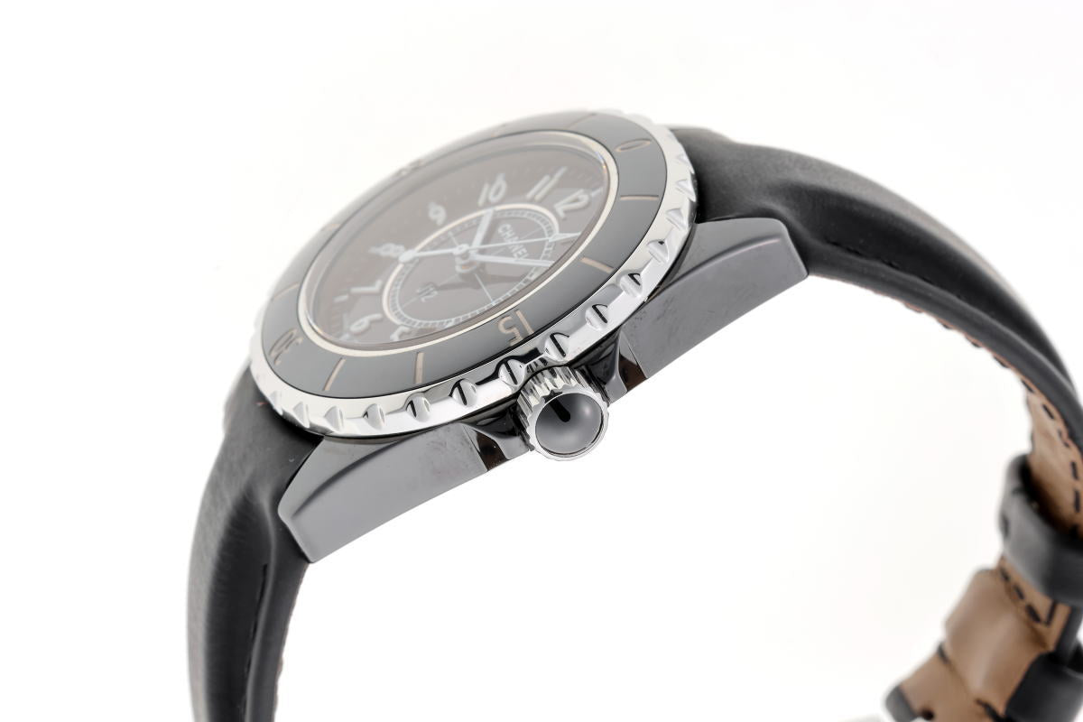 CHANEL シャネル J12　ブラックセラミック 33mm クォーツ H0680 CE / SS レディース 時計 2510213