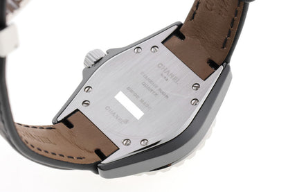 CHANEL シャネル J12　ブラックセラミック 33mm クォーツ H0680 CE / SS レディース 時計 2510213