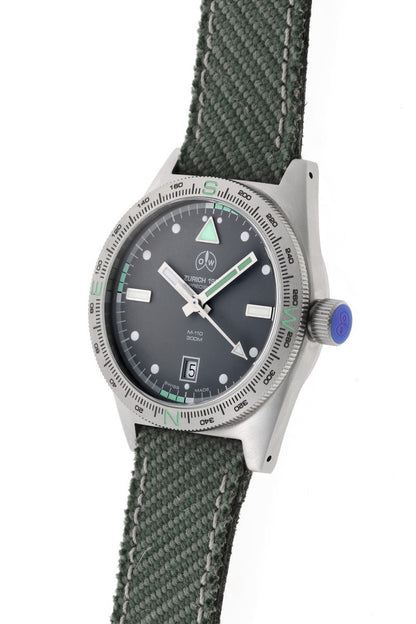 Ollech & Wajs オレッヒ＆ワイス ミリタリー ダイバーズウォッチ オートマチック M-110 SS メンズ 時計 2510271