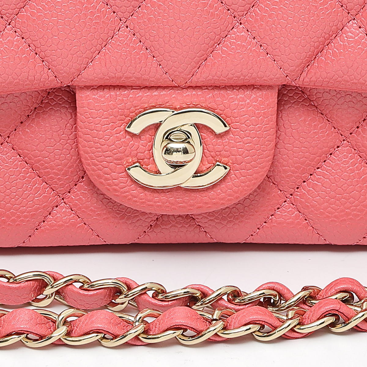 CHANEL シャネル ミニ マトラッセ 20 ゴールド金具 チェーンショルダーバッグ キャビアスキン ピンク A69900 2520029