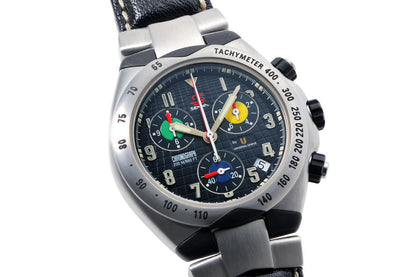 Universal Geneve ユニバーサルジュネーブ アイルトンセナ クロノグラフ クォーツ 975.310 SS / カーボン メンズ 時計 2610110